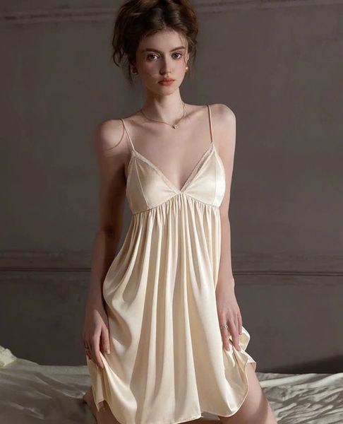  Váy lụa satin mềm D8661 đệm ngực mỏng 
