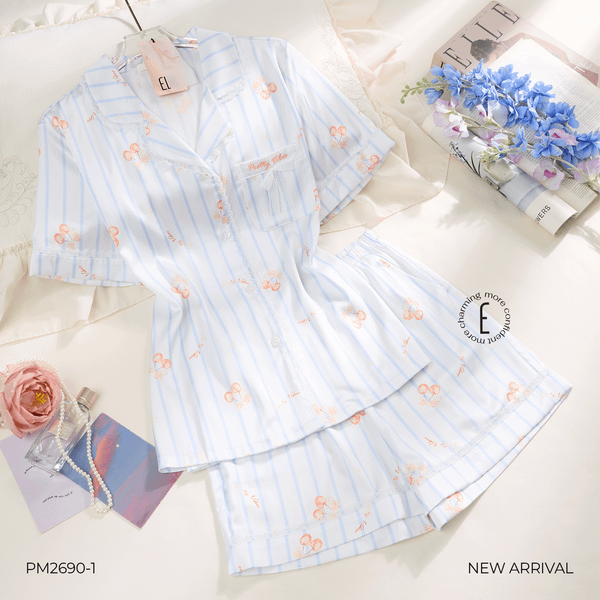  BỘ PYJAMA NGẮN PHỐI REN SỌC KẺ HỌA TIẾT CHERRY NƠ PM2690-1 
