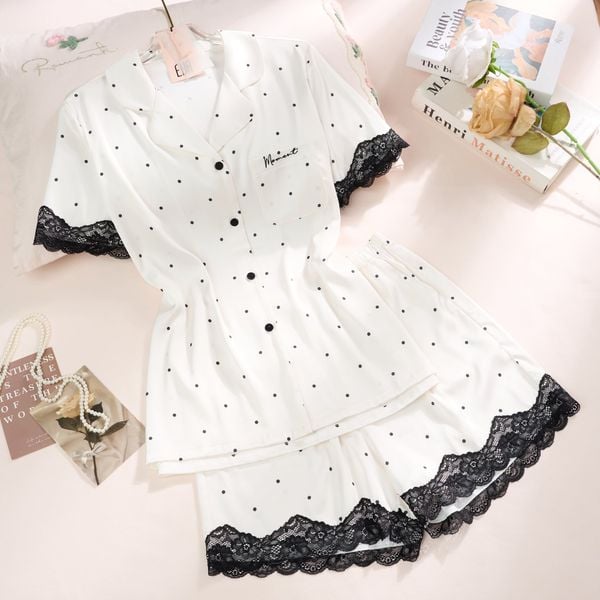  BỘ PYJAMA NGẮN HỌA TIẾT CHẤM BI PHỐI REN ĐEN PM8517-1 