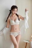  Áo viền ren không gọng A7554 