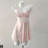  Plissé Dress D6979 - Váy lụa satin phối lưới 