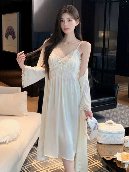  Majestic SC4826 - Bộ choàng lụa phối ren đệm ngực mỏng 