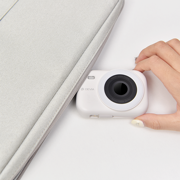 Pin Sạc Dự Phòng Không dây Extreme Speed Series MINI  9600mAh 22.5W với 2 Cáp EP199 Devia