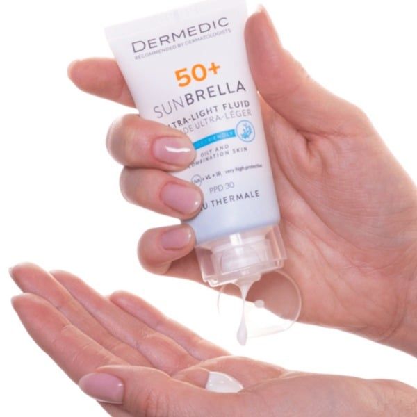  Kem chống nắng dành cho da dầu, da hỗn hợp - SUNBRELLA Ultra-light fluid SPF 50+ oily and combination skin 