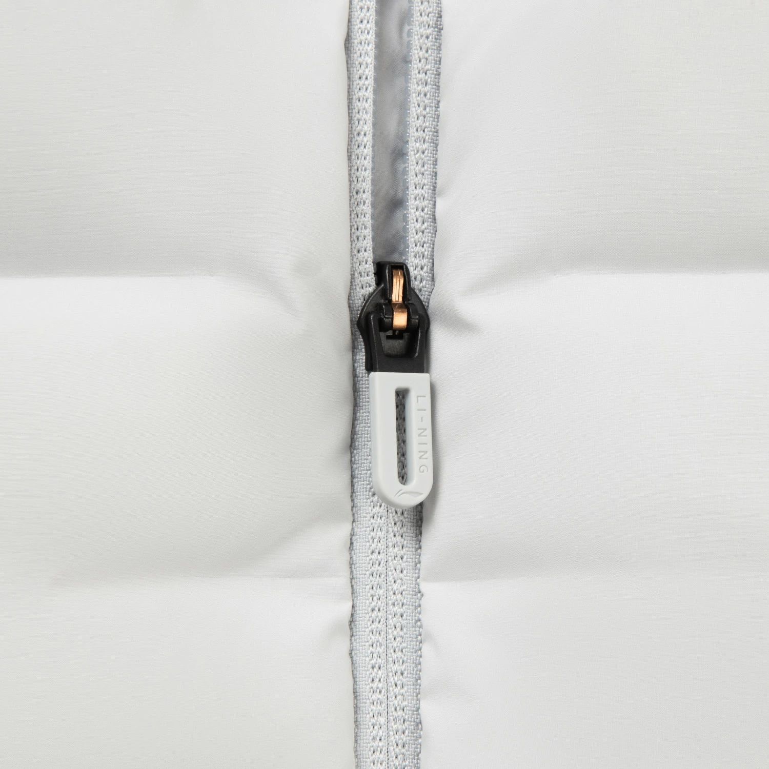 Áo lông vũ gile Nam AMRV089-1V