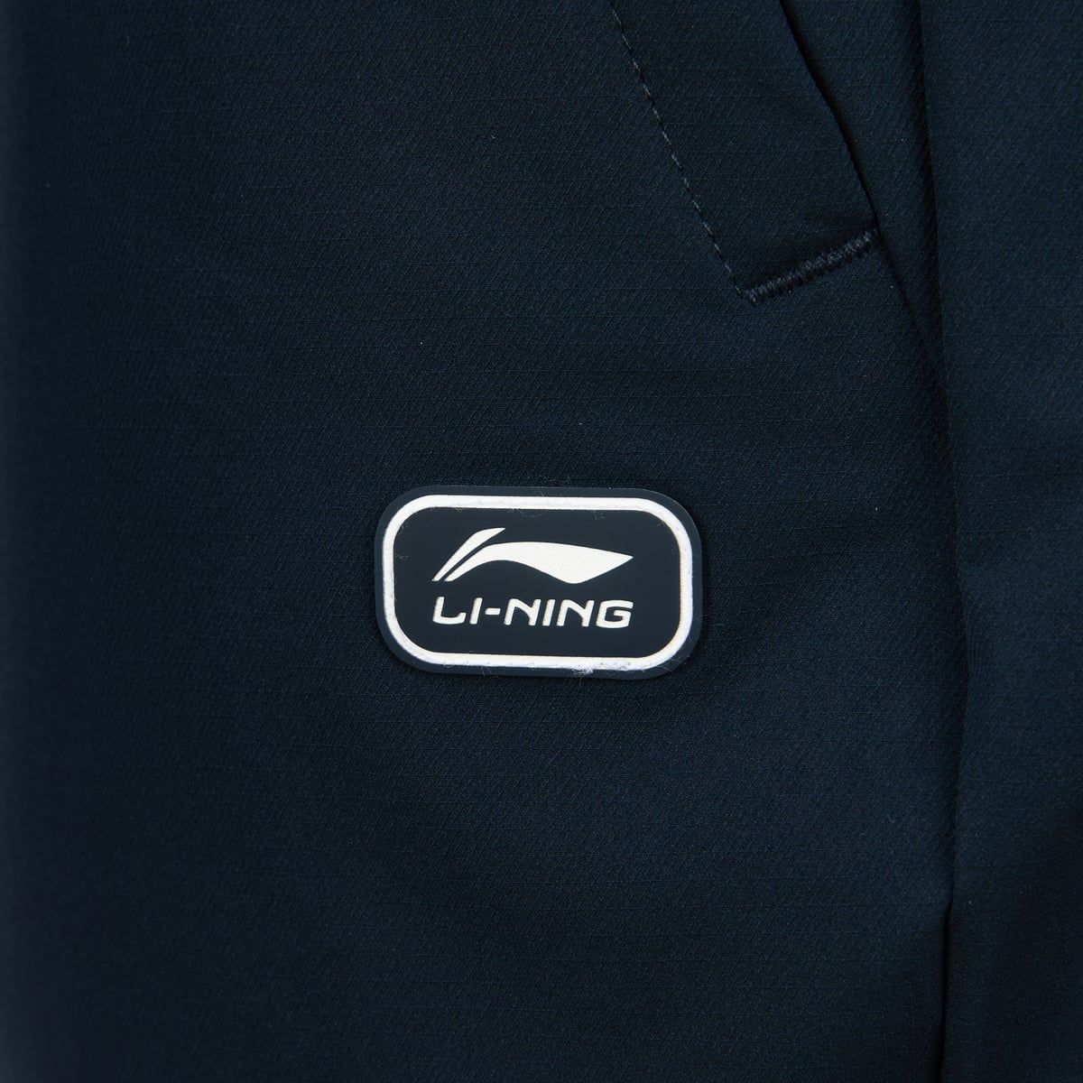 Quần gió Nam AYKVB03-2V