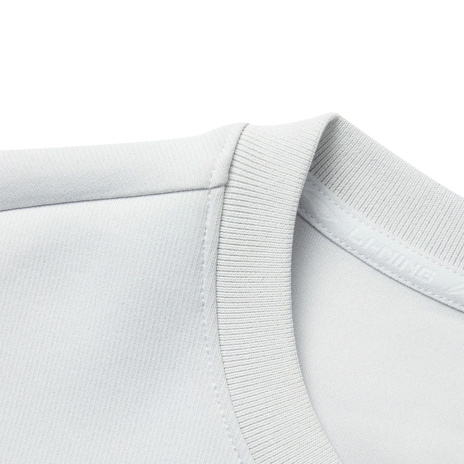 Áo nỉ cổ tròn không mũ Nam AWDV119-7V