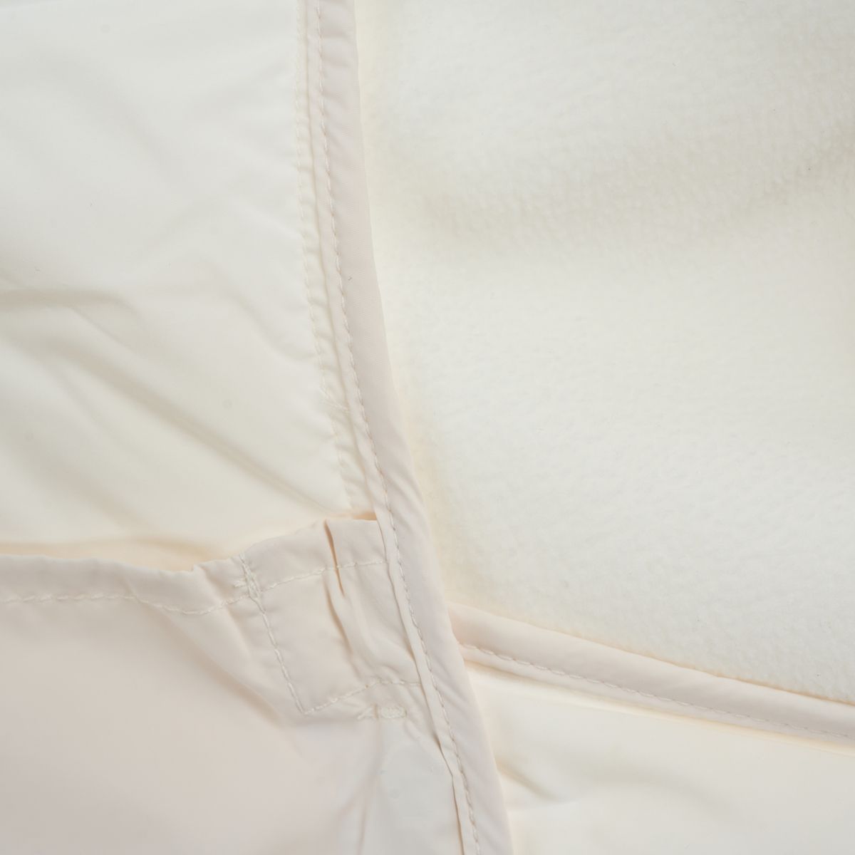 Áo lông vũ Nữ AYMV200-6V