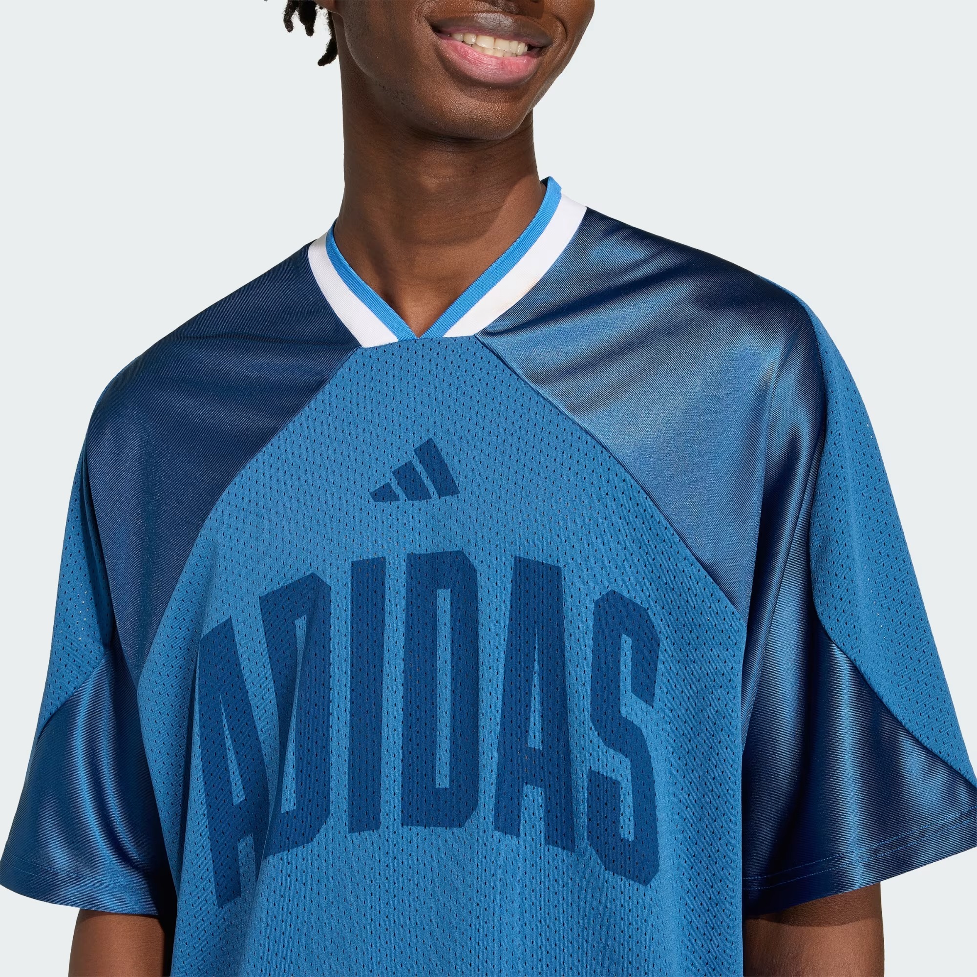 Áo T-shirt adidas M Sta Seas Tee Nam - JZ6849