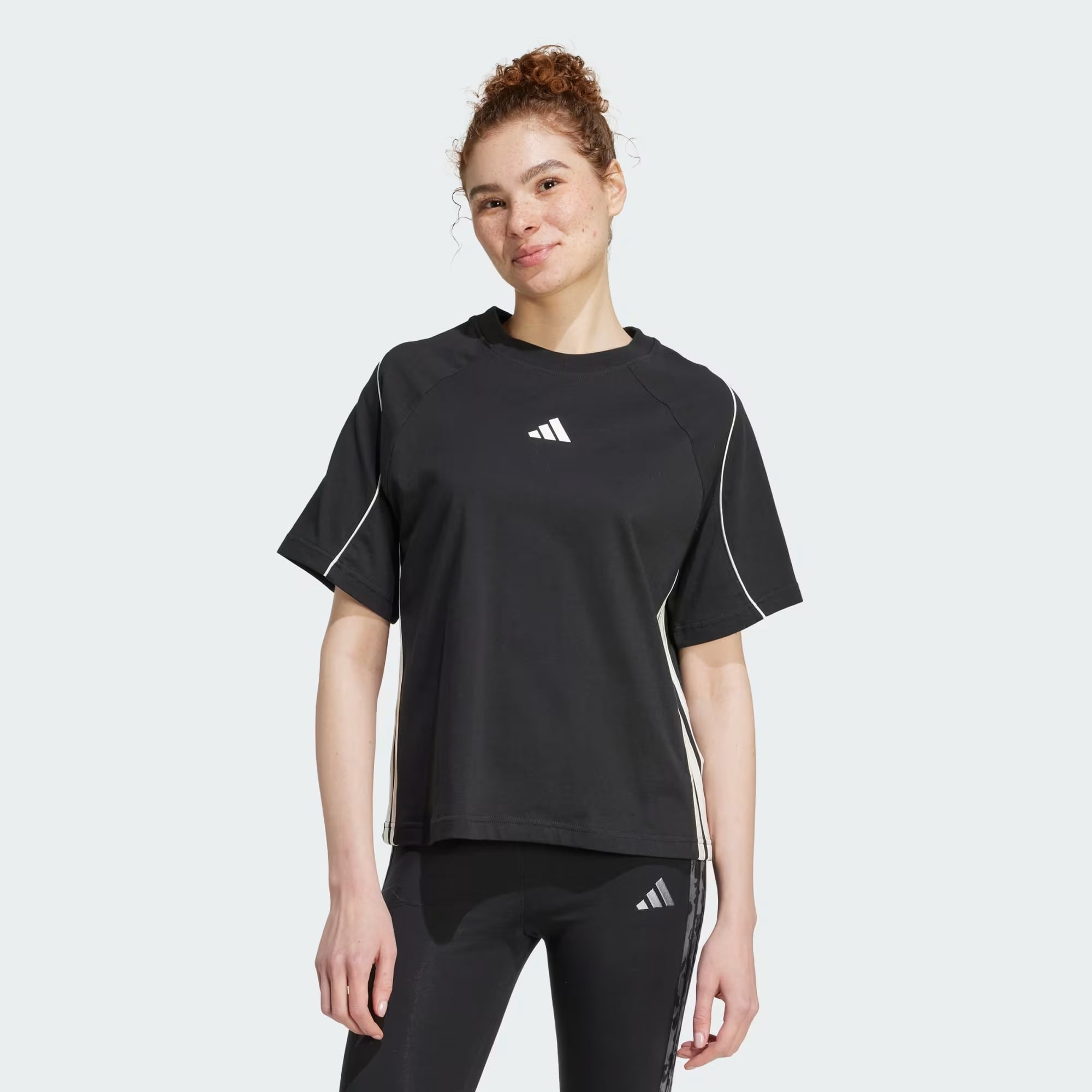 Áo T-shirt cotton adidas Nữ JV7009