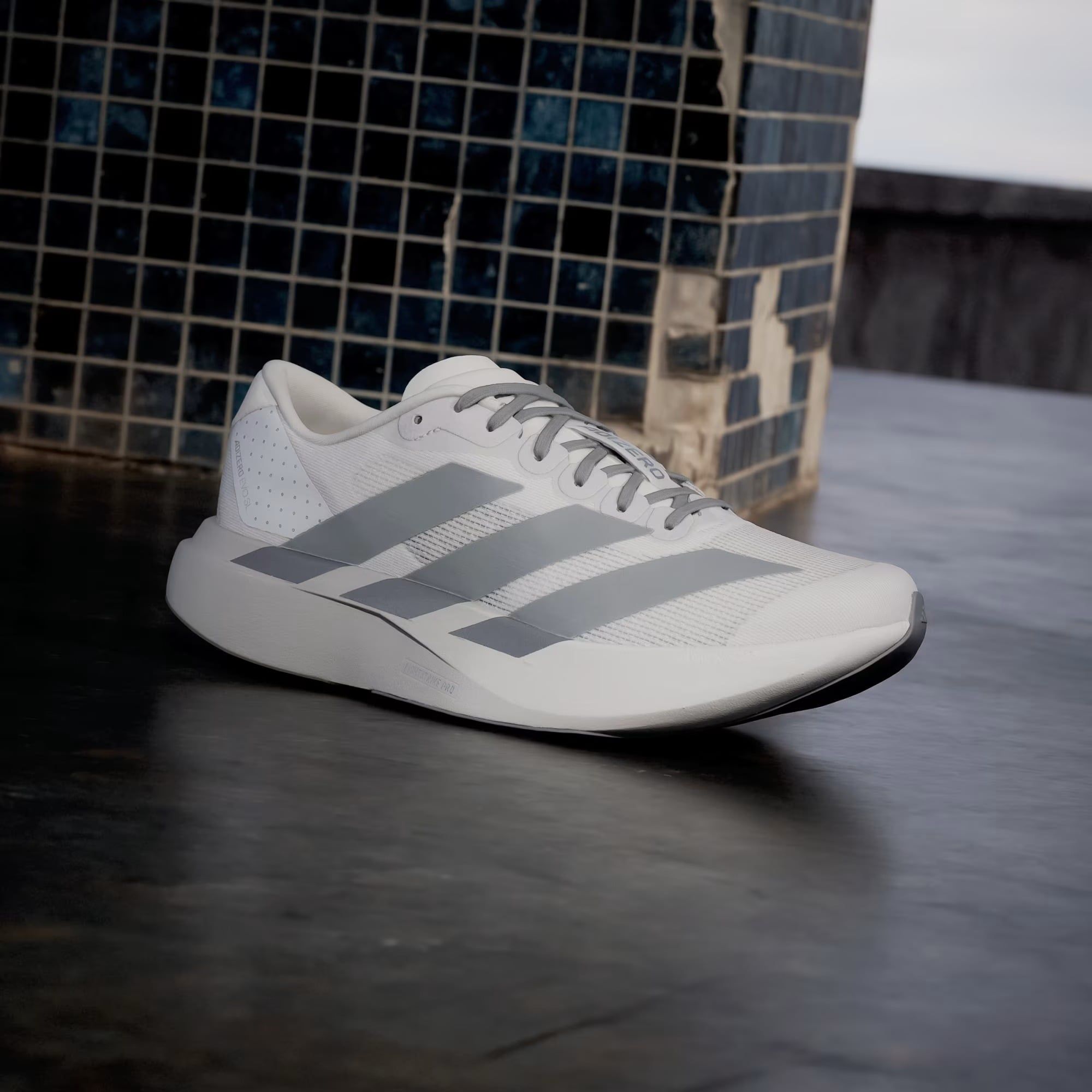 Giày chạy bộ adidas Adizero Evo Sl M Nam - KI7351