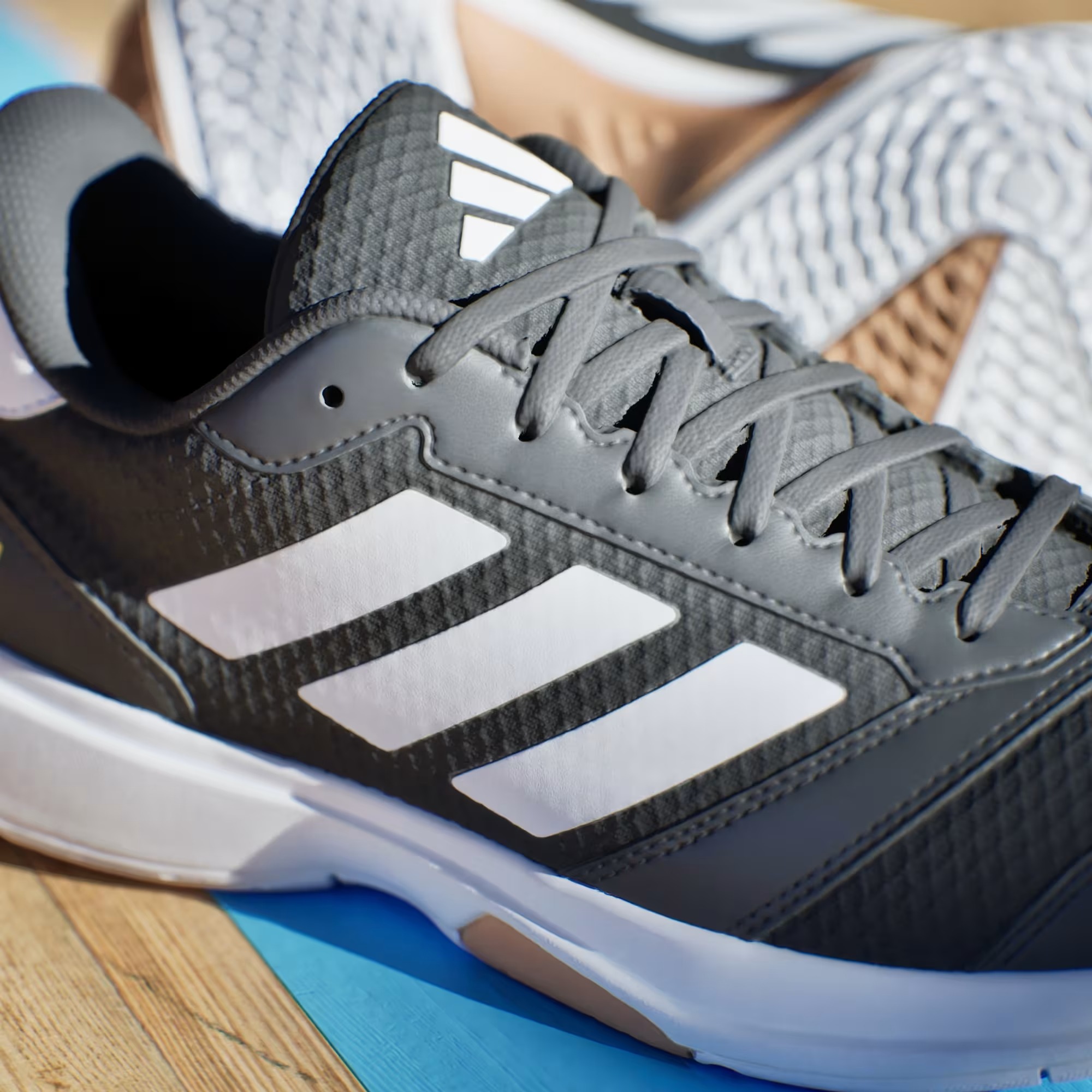 Giày thể thao trong nhà/pickleball adidas Ligra 8 M Nam - IH0526
