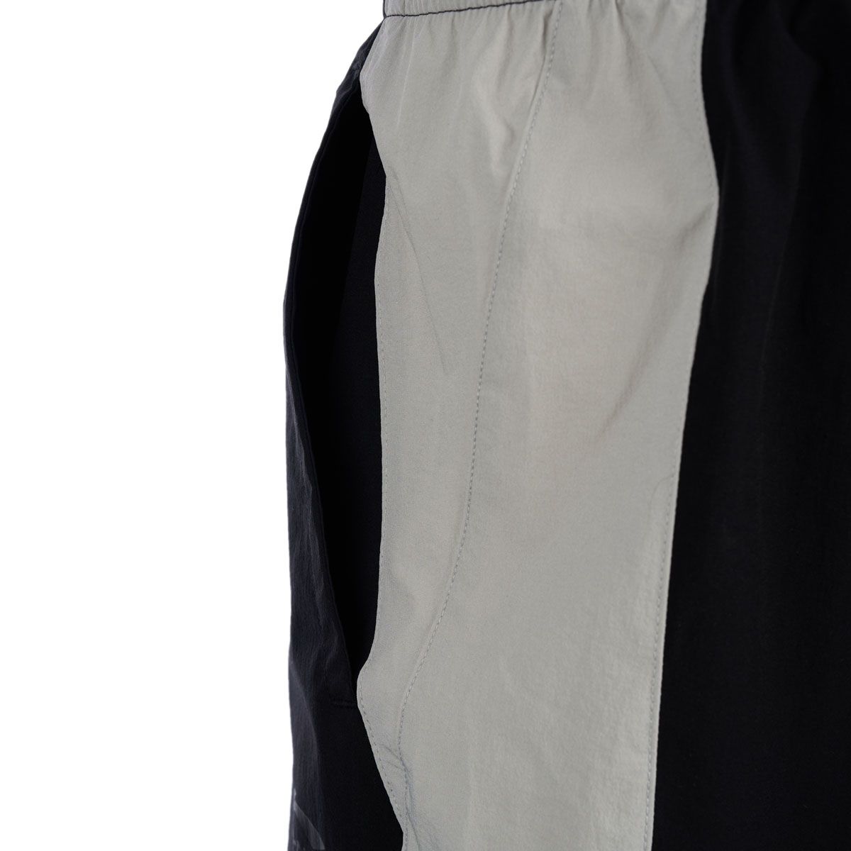 Quần gió bo gấu Nam AYKV161-3V