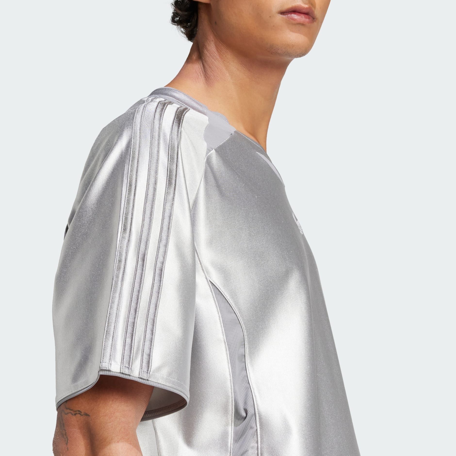 Áo T-shirt adidas 2000s Nam - JM6743