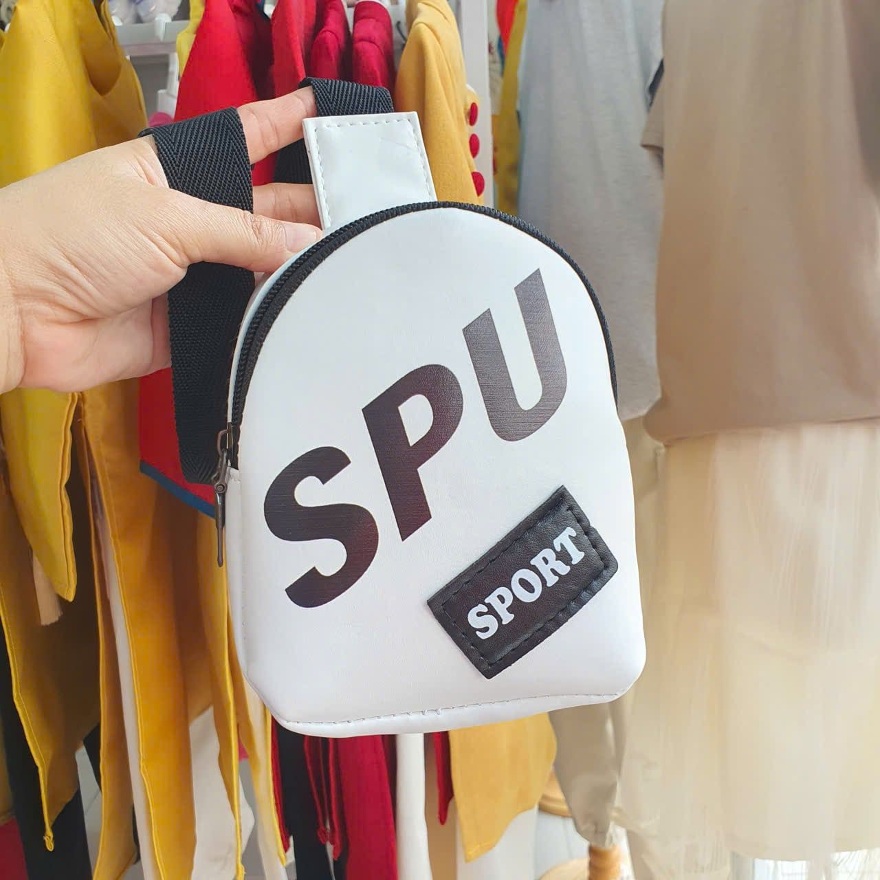  PK22 _ Túi đeo chéo cho bé chất liệu PU mềm mại họa tiết dễ thương _ Beekids 