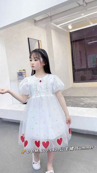  CC18 _ Đầm công chúa bé gái thêu hình trái tim đỏ xinh xắn _ Beekids 