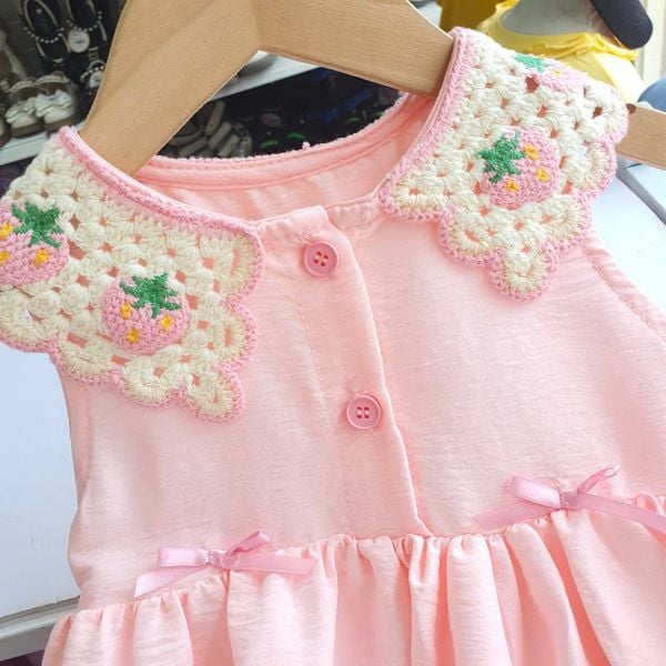  D67 _  Đầm bí bé gái màu hồng phấn cổ len trái dâu siêu dễ thương _ Beekids 