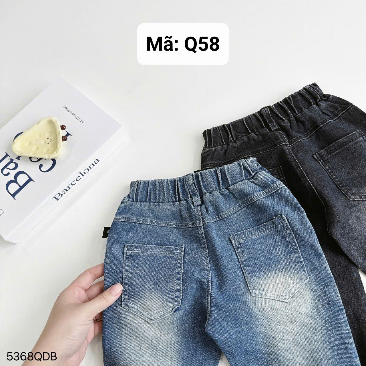  Q58 _ Quần jean dài cho bé cài nút sau lưng thun chất jean mềm mại tạo cảm giác dễ chịu _ Beekids 