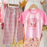  S81 _ Set bé gái quần dài caro ống suông phối áo thun hoạ tiết xinh xắn đáng yêu _ Beekids 