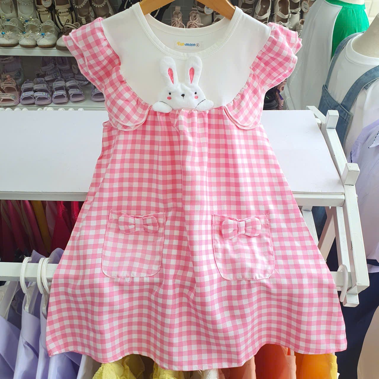  D69 _ Đầm bé gái caro dáng chữ A cổ bèo xinh xắn chất mềm mát _ Beekids 