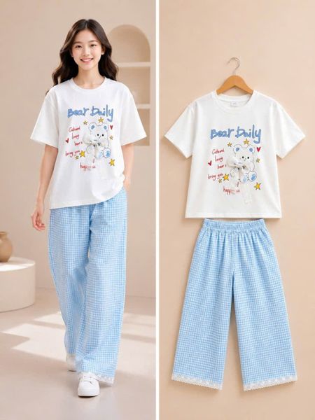  S111 _ Set bé gái quần dài caro phối áo thun cotton mềm mịn họa tiết gấu nơ dễ thương _ Beekids 
