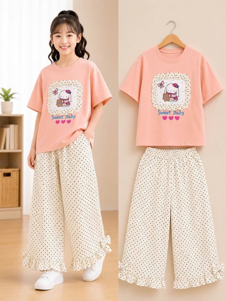  S113 _  Set bé gái quần dài chấm bi nhúng bèo phối áo thun họa tiết thỏ đáng yêu _ Beekids 