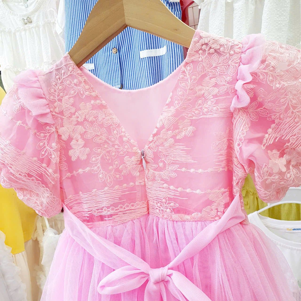  CC19 _ Đầm công chúa xòe cho bé gái phối ren hoa và lưới trơn mềm mại _ Beekids 
