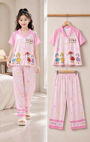  DB68 _ Bộ pijama quần dài họa tiết vịt cho bé và mẹ chất satin mềm mại _Beekids 