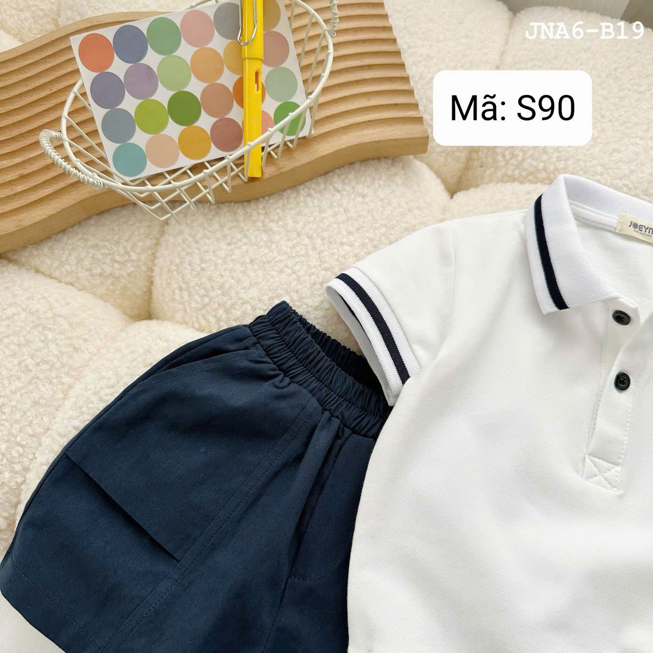  S90 _ Set bé trai áo thun Polo ngắn tay phối quần kaki mềm mịn _ Beekids 