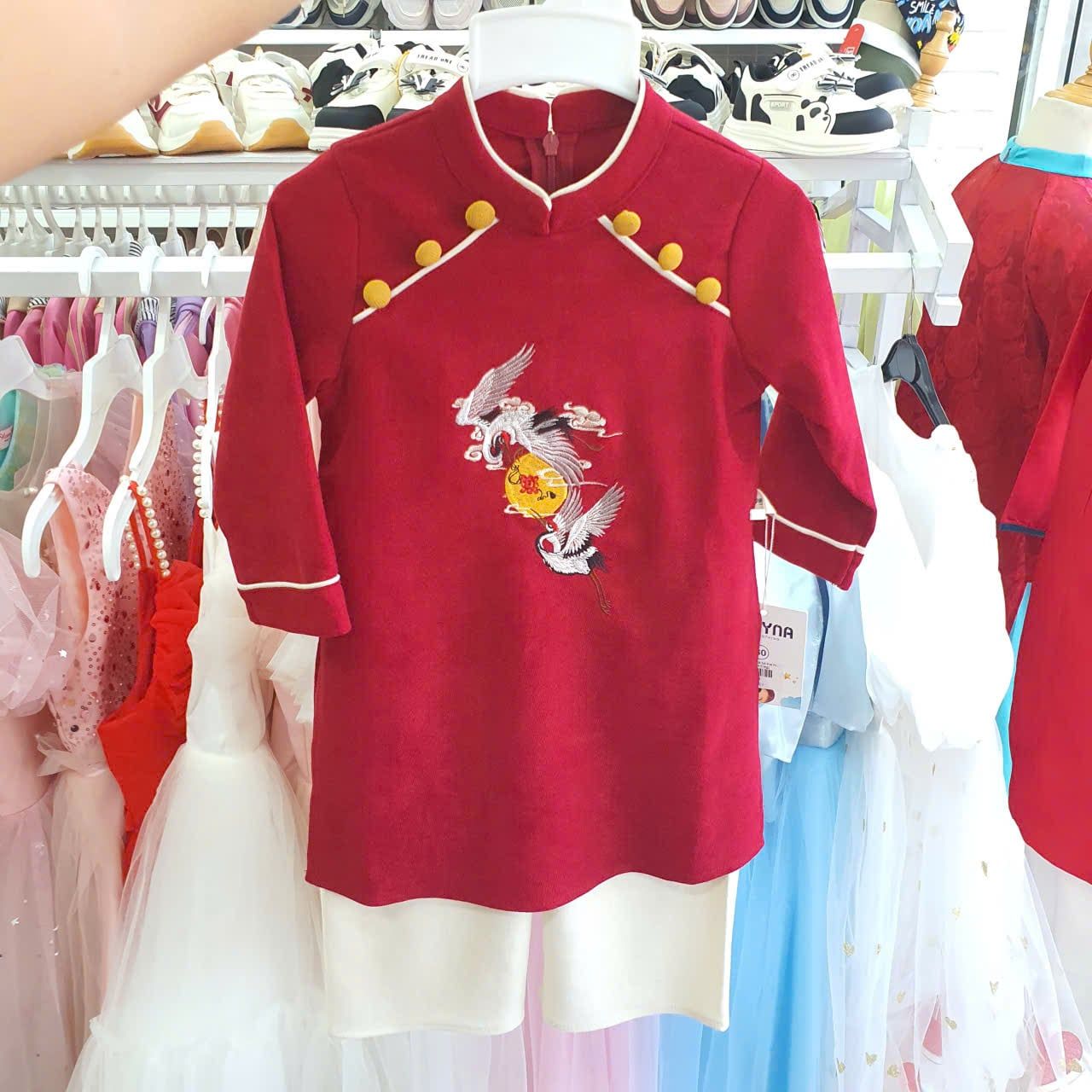  AD11 _ Bộ áo dài bé trai thêu hình chim hạc chất nhung tăm mềm mịn _ Beekids 