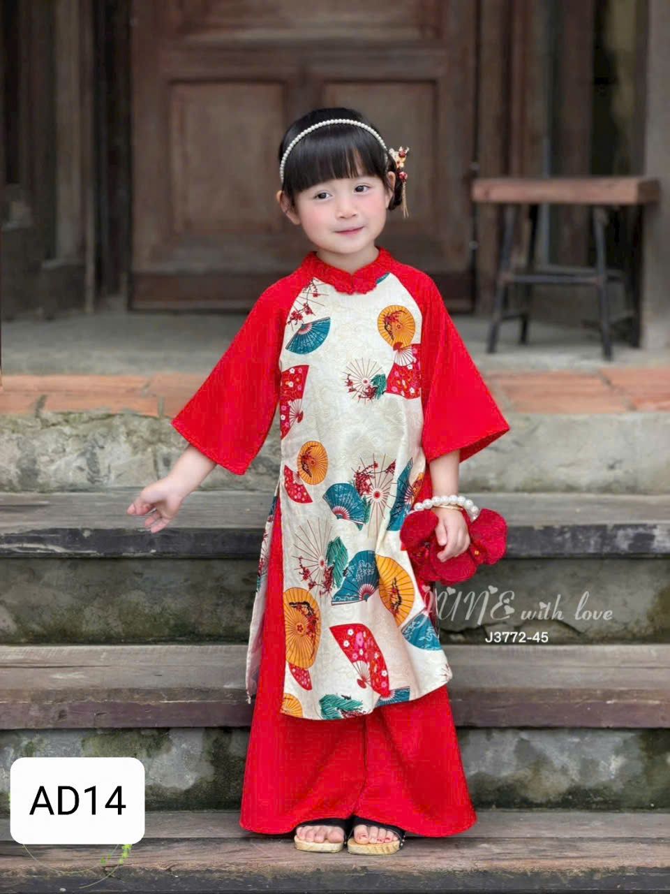  AD14 _ Bộ áo dài Tết cho bé gái tông màu đỏ đáng yêu chất lụa satin mềm mại _ Beekids 