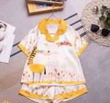  DB60 _ Bộ pijama đùi cho bé gái chất lụa latin mềm mịn hoạ tiết hươu cao cổ dễ thương _ Beekids 