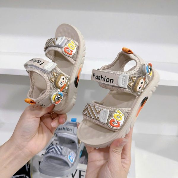  GI36 _ Giày sandal Labubu cho bé có đèn Led nhẹ êm size 22-32 _ Beekids 
