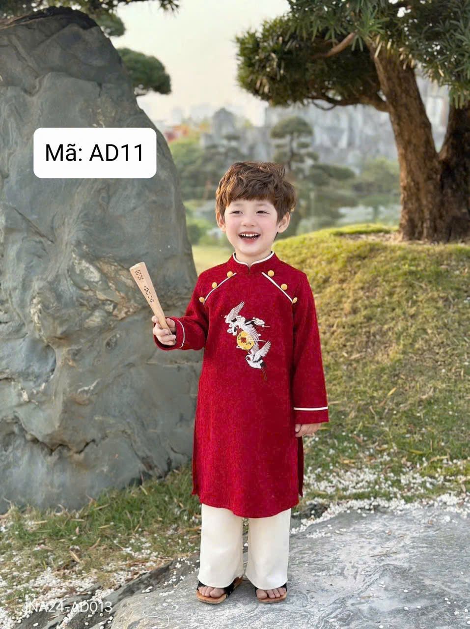  AD11 _ Bộ áo dài bé trai thêu hình chim hạc chất nhung tăm mềm mịn _ Beekids 