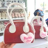  PK21 _ Túi đeo chéo mini cho bé và mẹ có quai xách dáng hộp kèm charm trái tim bông xinh xắn _ Beekids 