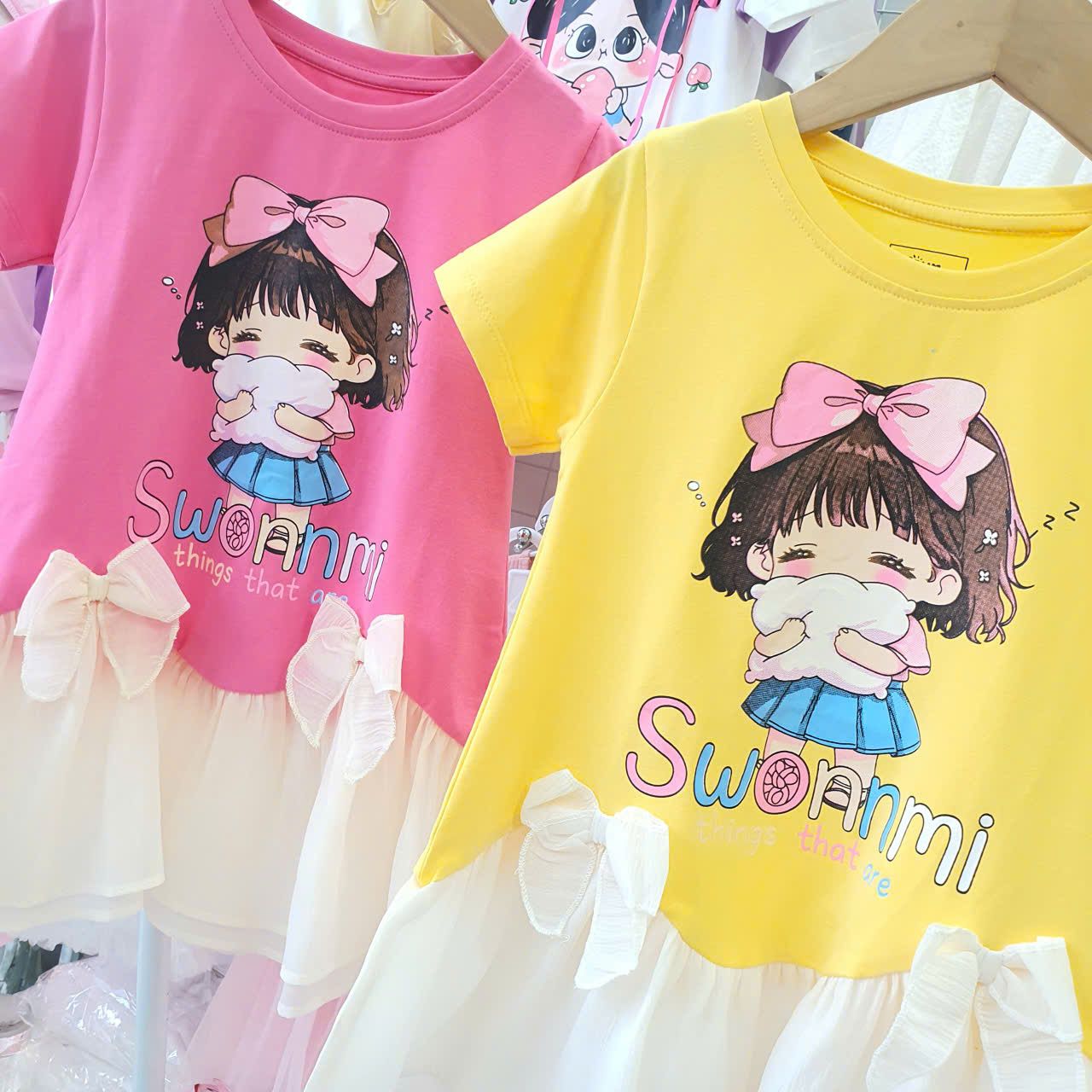  D61 _ Đầm thun bé gái lai phối voan đính 2 nơ xinh xắn _ Beekids 