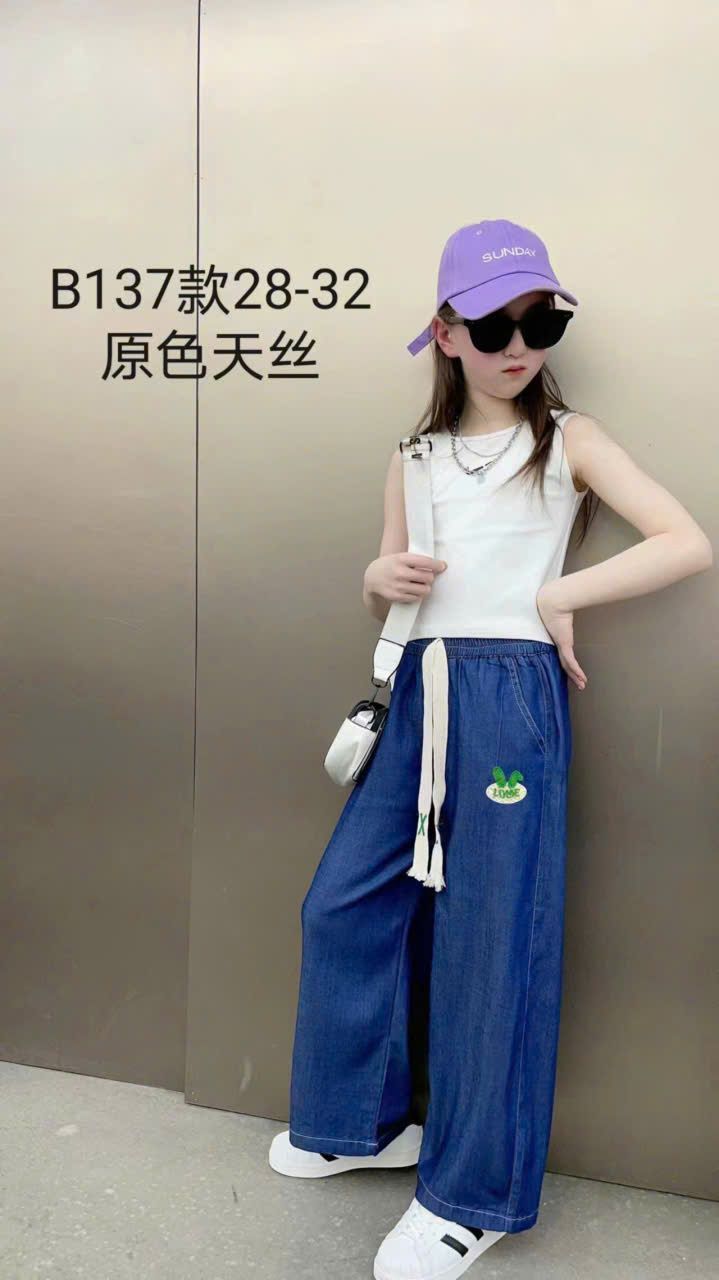  Q38 _ Quần jean giấy ống suông cho bé gái từ 24kg đến 45kg _ Beekids 