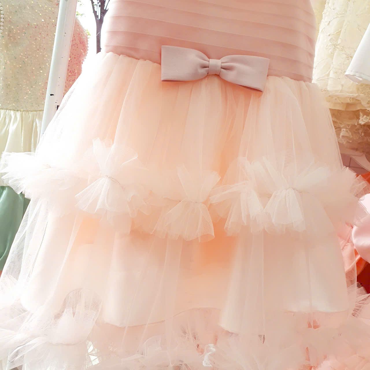  CC15 _ Đầm công chúa thiết kế cho bé mặc đi lễ tiệc tay con nơ giữa ngang eo_ Beekids 