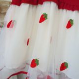  D49 _ Đầm công chúa bé gái màu đỏ đính nơ thêu hình trái dâu xinh xắn _ Beekids 