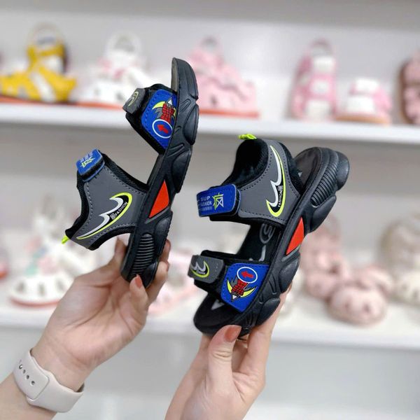  GI13 _ Giày sandal bé trai từ 3 đến 6 tuổi họa tiết siêu nhân người nhện _ Beekids 