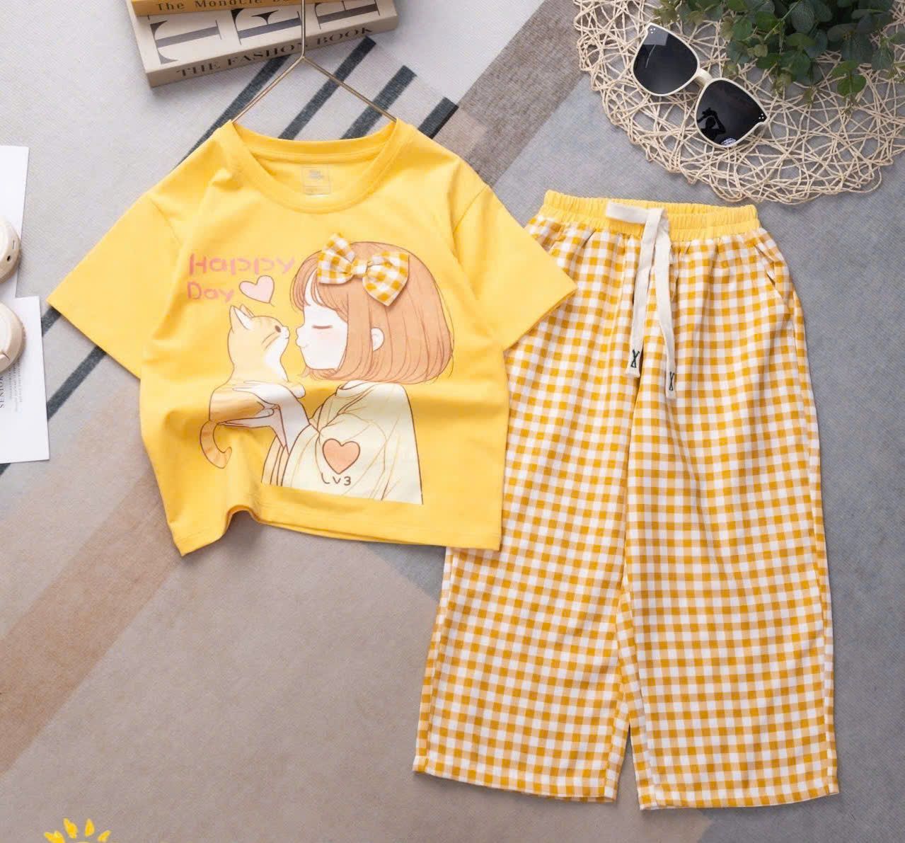  S49 - Set bé gái quần dài ống suông caro phối áo thun họa tiết mèo xinh xắn _ Beekids 