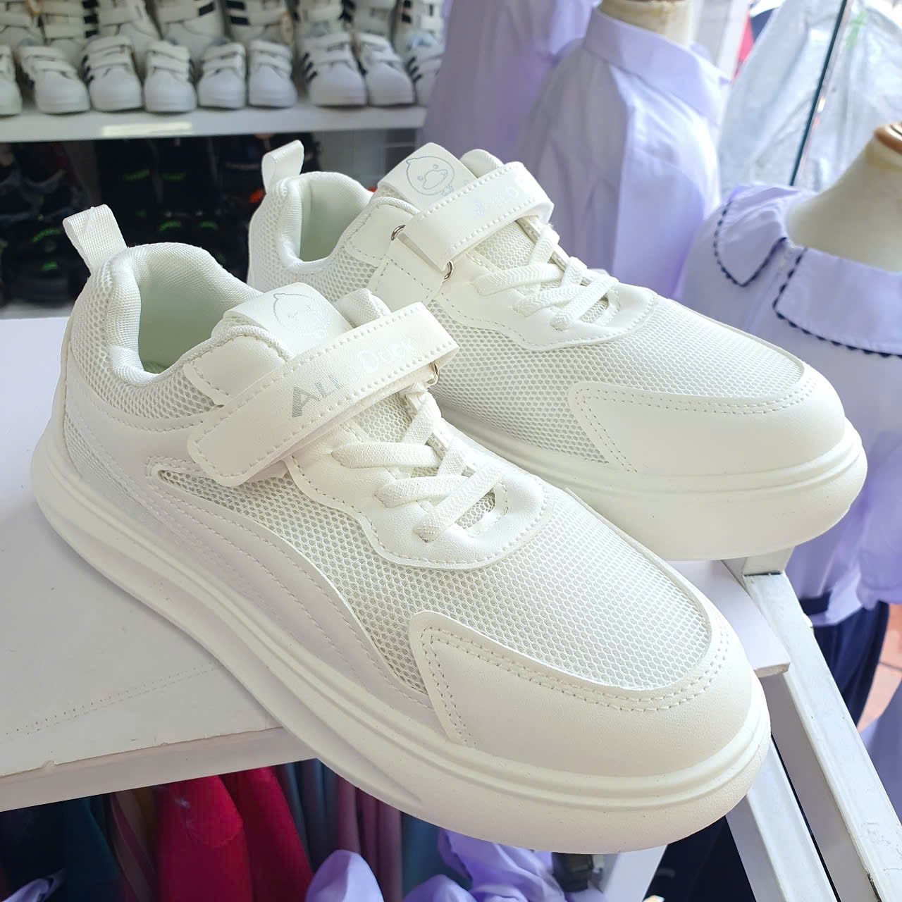  GI16 _ Giày thể thao cho bé quai dán phối lưới cao cấp thiết kế thời trang sành điệu _ Beekids 