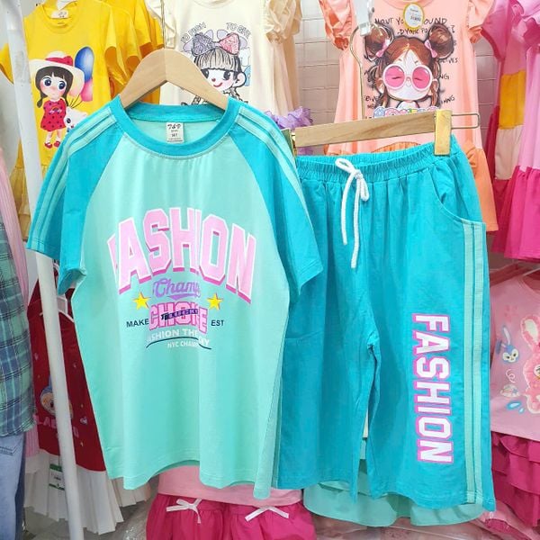  DB48 _ Đồ bộ lửng cho bé gái chất cotton mịn mát in chữ Fashion thời trang _ Beekids 