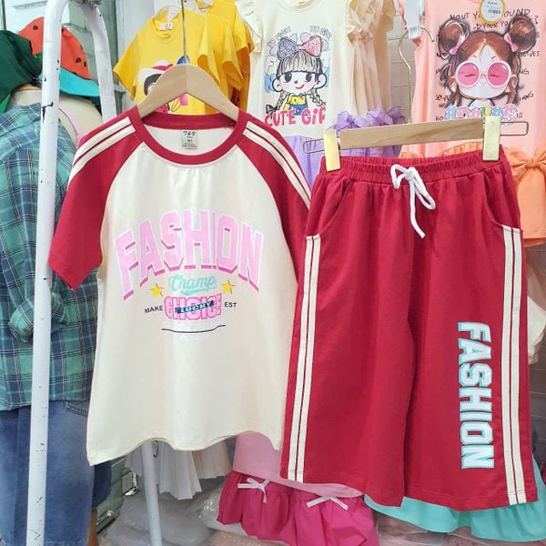  DB48 _ Đồ bộ lửng cho bé gái chất cotton mịn mát in chữ Fashion thời trang _ Beekids 