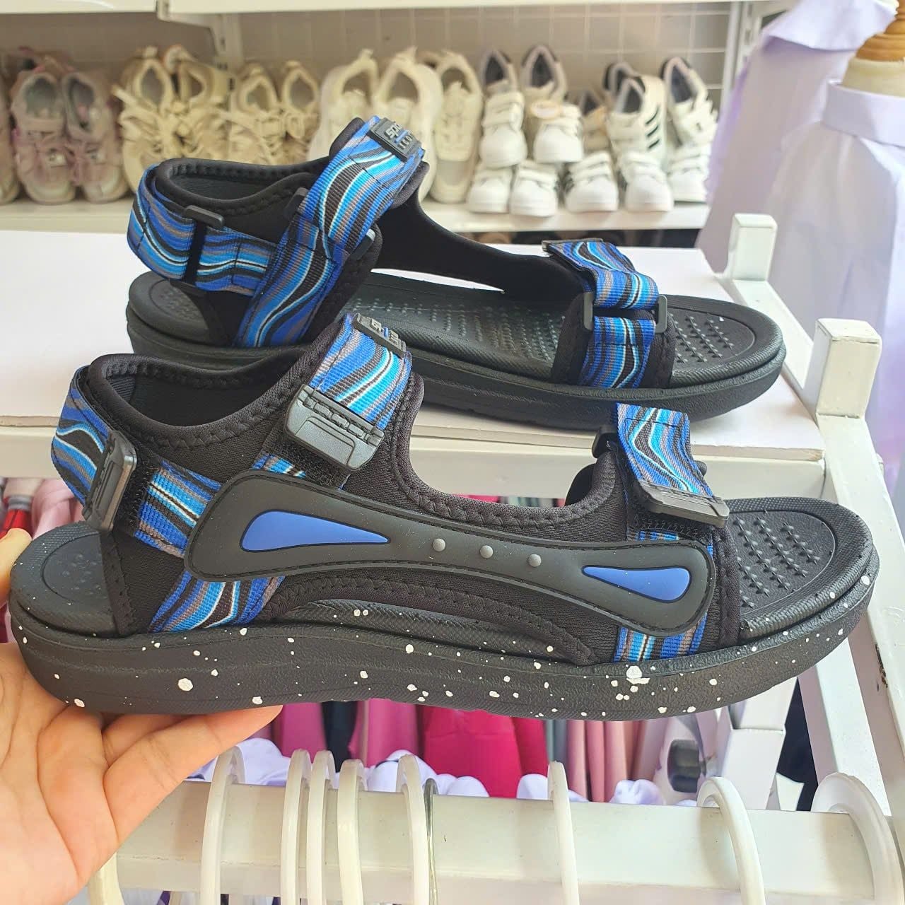  GI19 _ Giày sandal cho bé trai nhẹ êm quai dán tiện lợi _ Beekids 