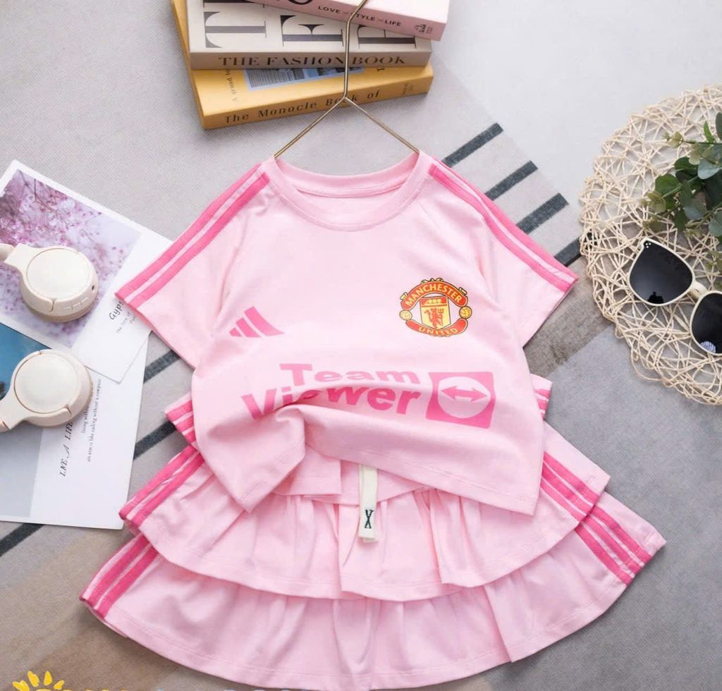  S56 _ Set váy 3 tầng bé gái phối áo thun viền sọc phong cách thể thao năng động  _ Beekids 