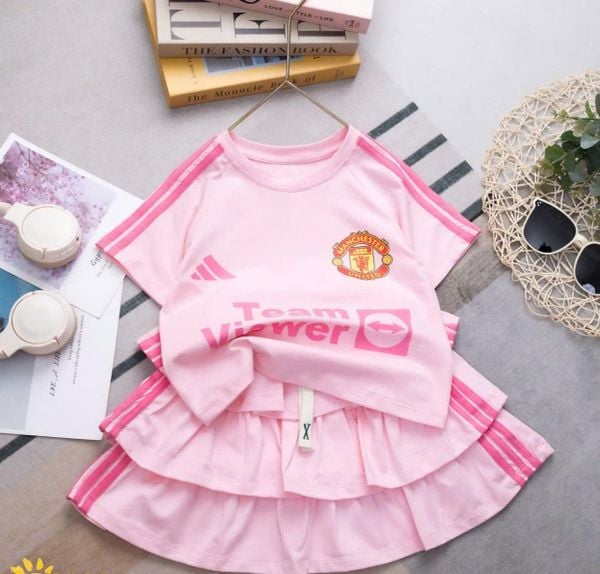  S56 _ Set váy 3 tầng bé gái phối áo thun viền sọc phong cách thể thao năng động  _ Beekids 