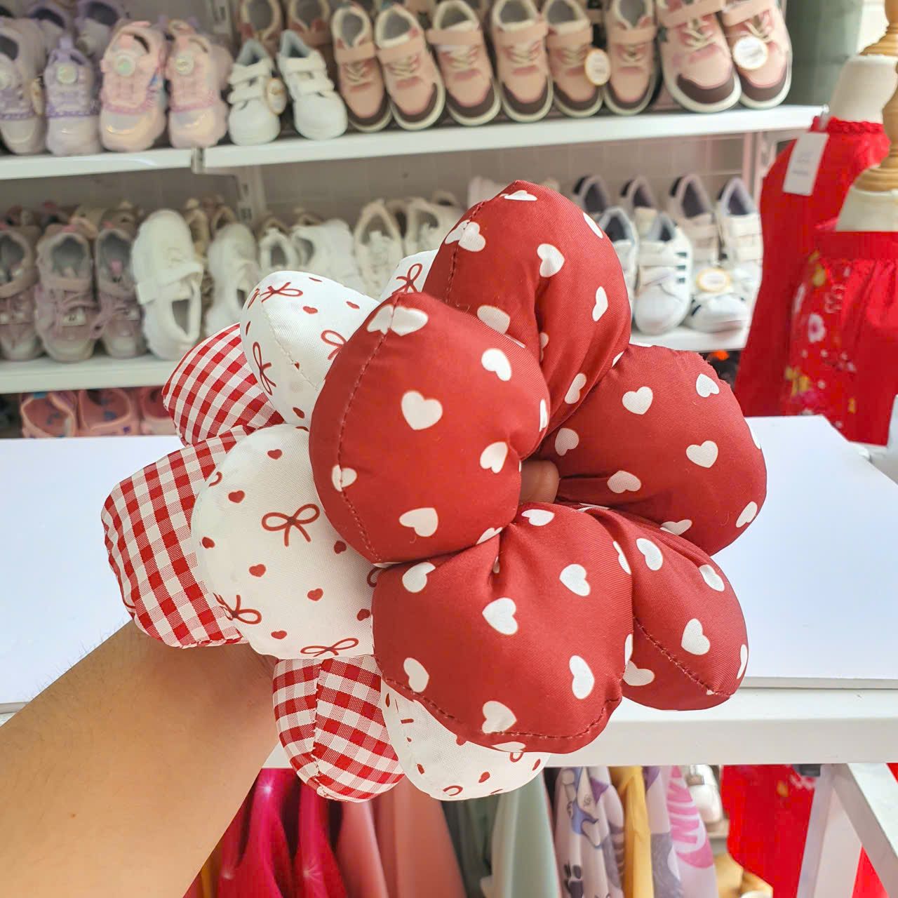  T09 _ Dây buộc tóc hoa ruột lớn phong cách Hàn Quốc dễ thương _ Beekids 