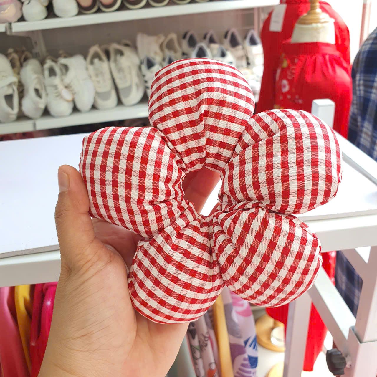  T09 _ Dây buộc tóc hoa ruột lớn phong cách Hàn Quốc dễ thương _ Beekids 