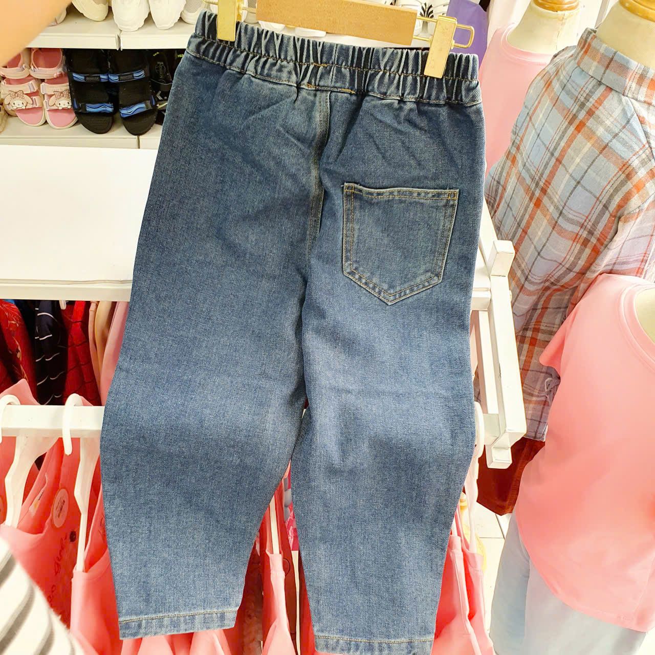  Q34 _ Quần jean baggy cho bé trai và bé gái chất jean cotton mềm mại, thoáng mát _ Beekids 